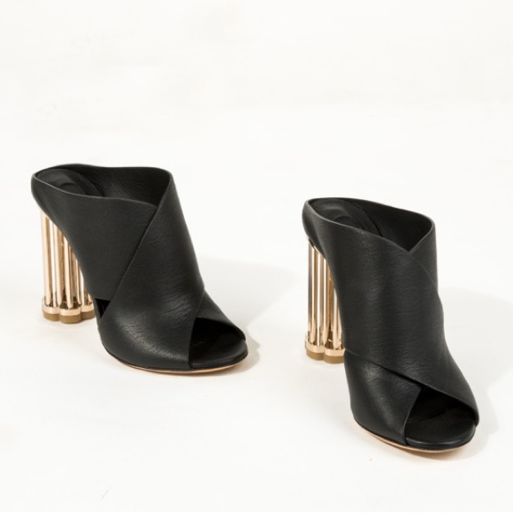 Salvatore Ferragamo Abriola Peep-toe Sandals